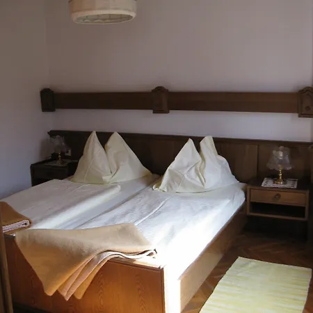 בית הארחה Laggner